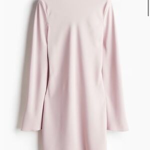 H&M Soft Blush Long-Sleeve Shift Dress